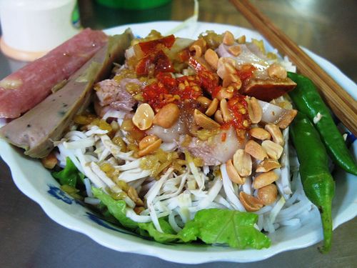 Những quán ăn xứ Quảng nổi tiếng ở Sài Gòn 7
