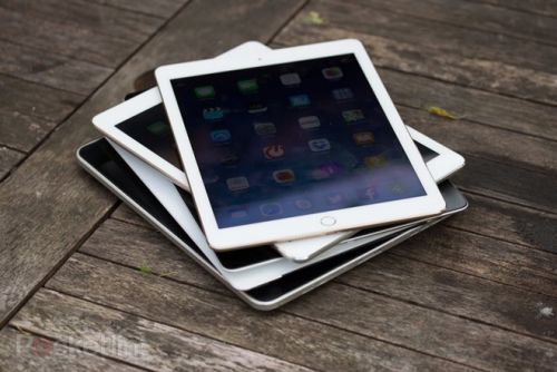 5 thế hệ iPad đọ dáng 12