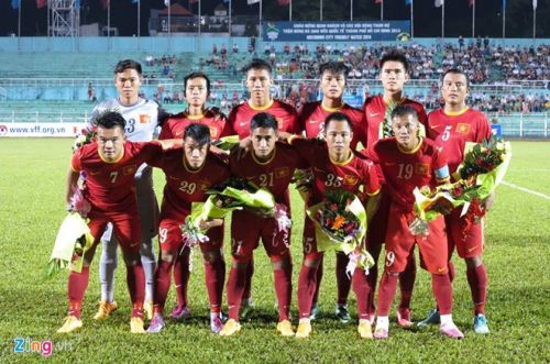 ĐT Việt Nam đánh bại Sinh viên Hàn Quốc 3-0 7