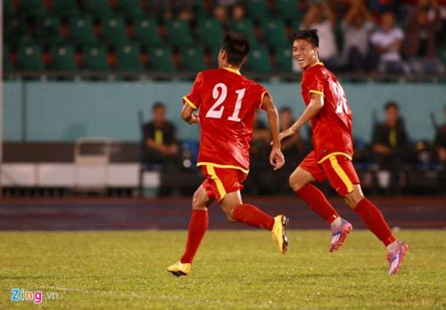 ĐT Việt Nam đánh bại Sinh viên Hàn Quốc 3-0 9