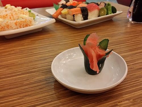 Cách ăn sushi cho người lần đầu muốn thử 7