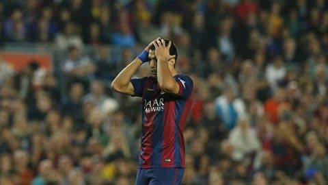 Suarez vẫn "tịt ngòi" ở Barca: Chờ Luis giải bài toán Luis 2