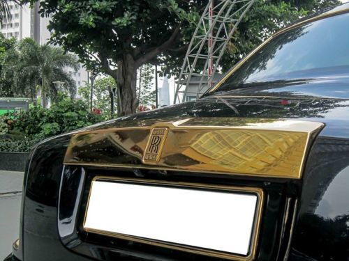 Cận cảnh Rolls-Royce mạ vàng biển Quảng Ninh tại Sài Gòn 5