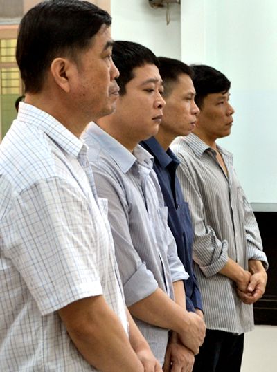 Tử tù Dương Chí Dũng bị đưa đến phiên xử tham ô tiền sửa ụ nổi 83M 3