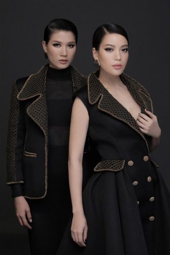 Trương Ngọc Ánh, Trang Trần diện váy ren lưới xuyên thấu 11