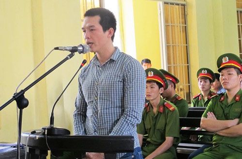 Khánh Hòa: Xét xử vụ học sinh bị công an xã đánh tử vong 2