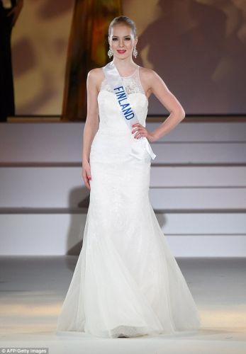 Miss International: Đặng Thu Thảo ra về trắng tay! 10
