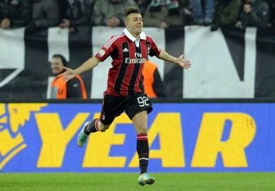 Ronaldo ghi bàn, Real vẫn thua muối mặt 2-4 trước Milan 21