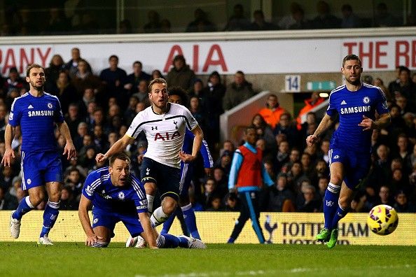 Tottenham 5-3 Chelsea: Mourinho nổi điên và chết lặng 18