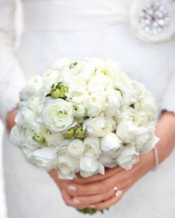 15 mẫu hoa cưới cầm tay mùa đông tuyệt đẹp 3
