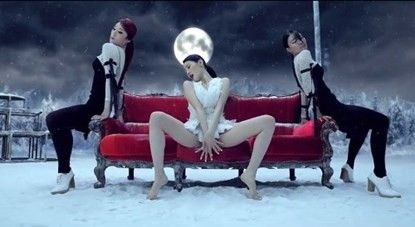5 nữ ca sĩ solo sexy nhất K-pop năm qua 2
