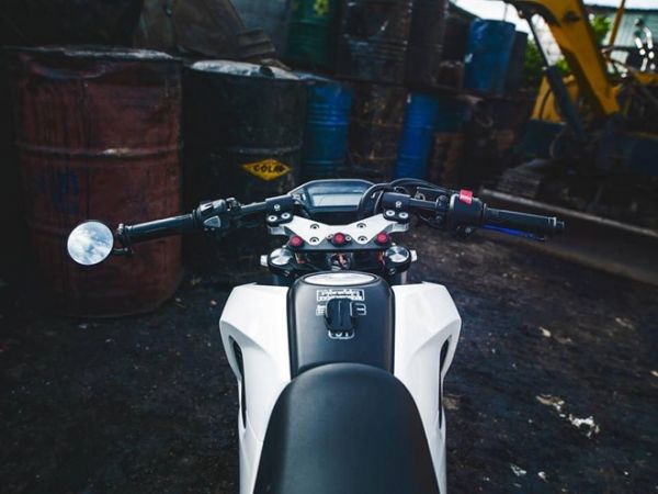 Honda MSX Thái độ kéo dài thân của biker Sài Gòn 5