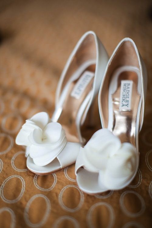 Xu hướng giày cô dâu 2012 22