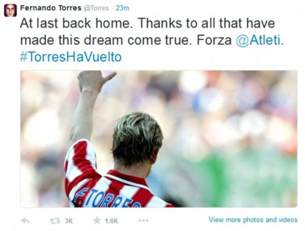 Torres được fan chào đón nồng nhiệt khi trở lại Atletico 8