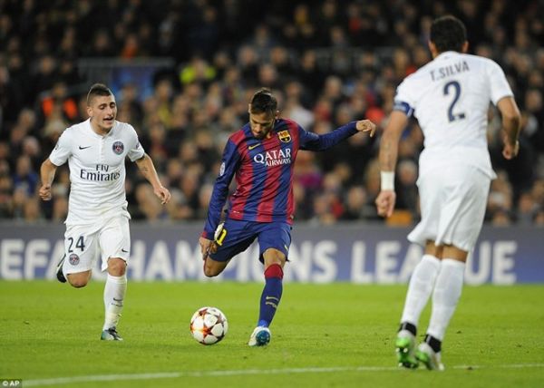 Messi nới rộng khoảng cách với Ronaldo trong cuộc đua kỷ lục 7