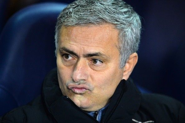 Mourinho lần thứ hai thua 5 bàn trong sự nghiệp 13