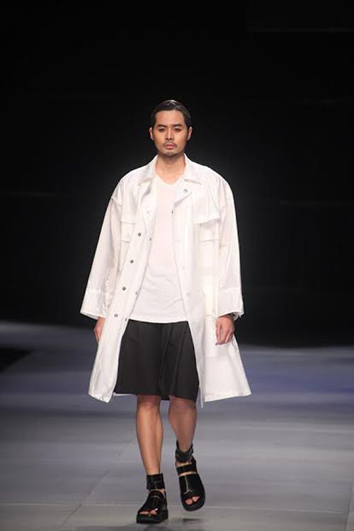 VIFW 2014: Hoa mắt với váy độc đáo cho nam giới 14