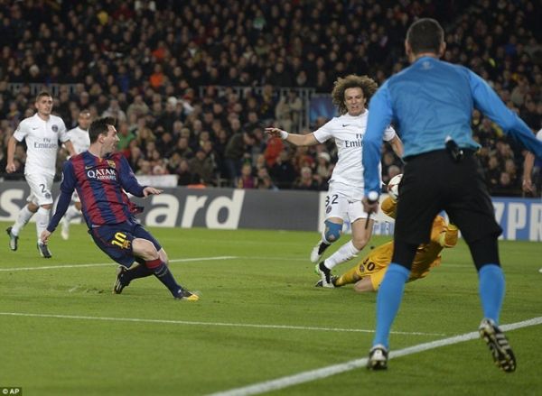 Messi nới rộng khoảng cách với Ronaldo trong cuộc đua kỷ lục 5