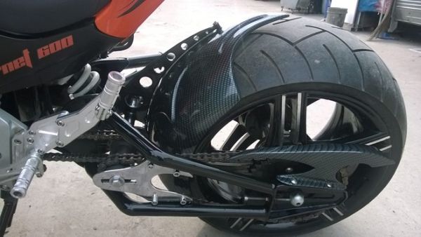 Bộ đôi mô tô Honda cực hầm hố độ bởi thợ Sài Gòn 10