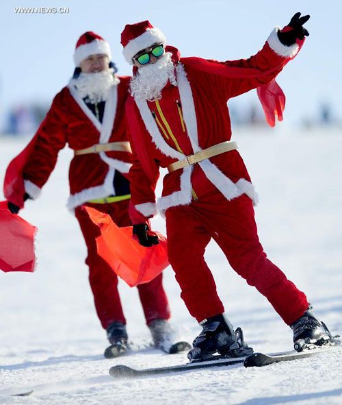 "Run cầm cập" ngắm dàn mỹ nhân diện bikini trượt tuyết đón Noel 7