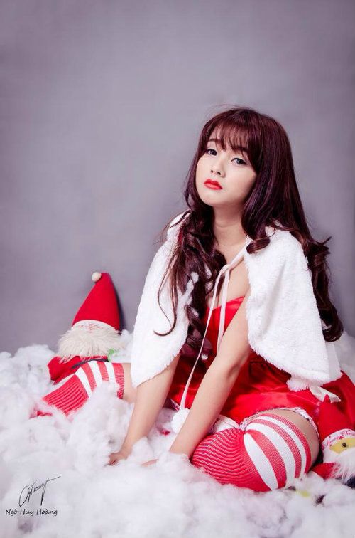 Hot girl Hà Thành nóng bỏng với ảnh Giáng sinh 10
