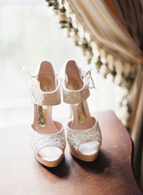 Xu hướng giày cô dâu 2012 3