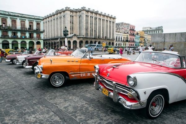 Vì sao người Mỹ sắp "phát sốt" vì xe hơi Cuba? 2