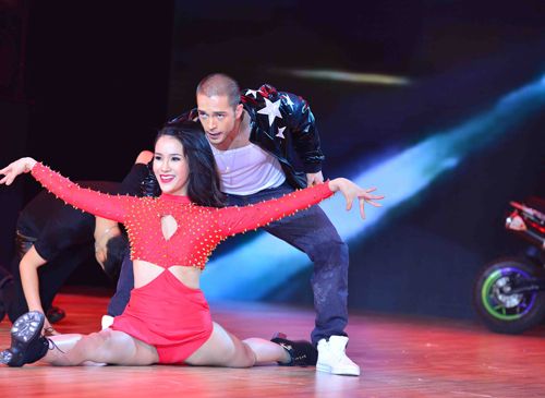 Angela Phương Trinh khiến giám khảo bất ngờ về khả năng khiêu vũ 4