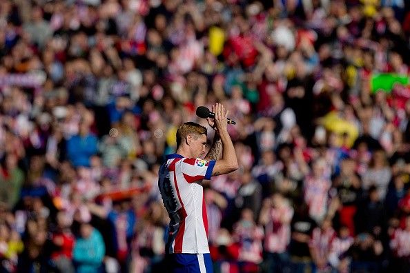 45 nghìn fan Atletico tham dự buổi lễ ra mắt của Torres 6