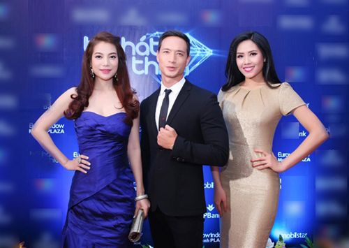 Nguyễn Thị Loan xuất hiện rạng rỡ sau Miss World 5