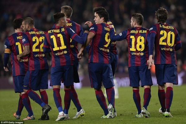 Bộ ba nguyên tử Messi - Neymar - Suarez giúp Barca thắng 5-0 14