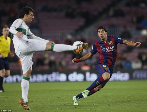 Bộ ba nguyên tử Messi - Neymar - Suarez giúp Barca thắng 5-0 2