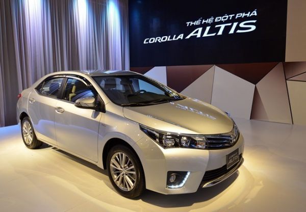 10 mẫu ô tô bán chạy nhất tháng 12/2014 ở Việt Nam 8
