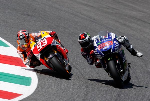 Những hình ảnh ấn tượng của mùa giải MotoGP 2014 (1) 29