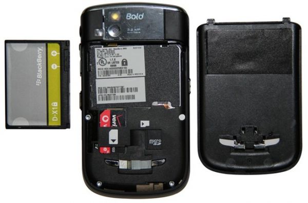 5 ưu điểm của Blackberry 9650 hấp dẫn người dùng 4