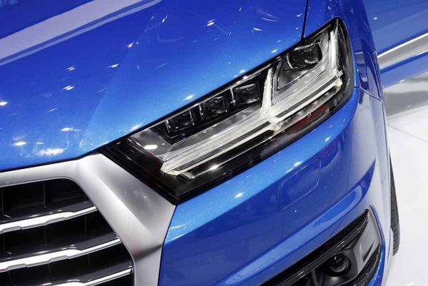 Cận cảnh Audi Q7 thế hệ mới trên sàn triển lãm ô tô Detroit 2