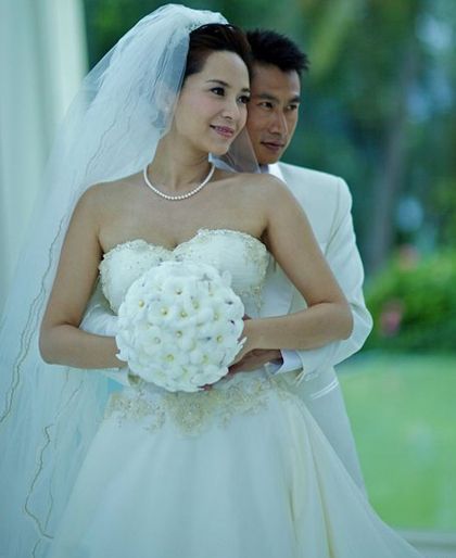 Những tài tử gốc Hoa kết hôn với hoa hậu 9