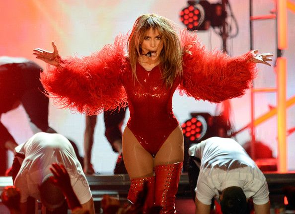 Những bộ cánh “hot” nhất của Jennifer Lopez 12