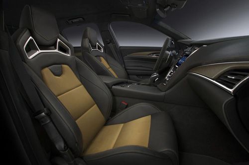 Cadillac CTS-V 2016: Chiếc sedan mạnh mẽ 13