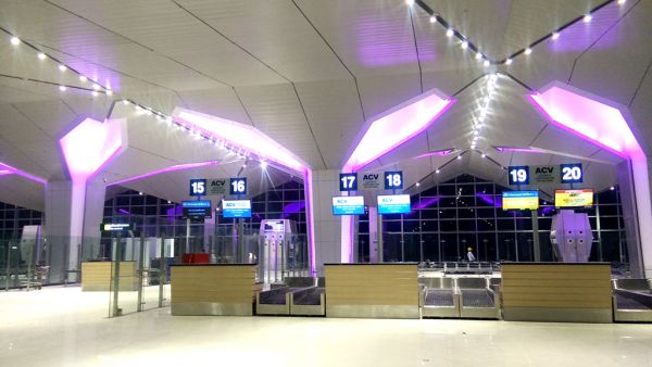 Sân bay Vinh gia nhập hệ thống cảng hàng không quốc tế 5