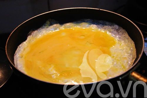Làm mì gói cuộn trứng thịt cực ngon từ thức ăn thừa 5