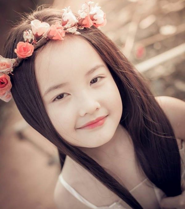 Vẻ đẹp tựa thiên thần của cô bé Hà Nội 6 tuổi 2