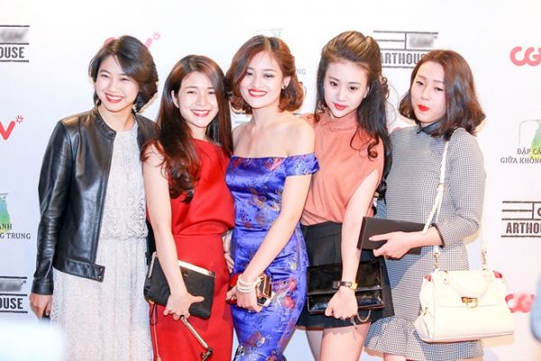 Hoa hậu Kỳ Duyên tới chia vui với phim 16+ của Trần Bảo Sơn 8