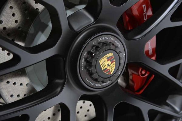 Porsche 911 Targa 4 GTS giá 7,85 tỉ đồng 10