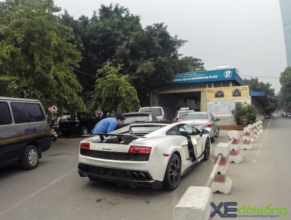Lamborghini LP570-4 Superleggera tái xuất ở Hà Nội 2