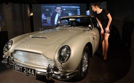 Những siêu xe khiến khán giả choáng ngợp của James Bond 3