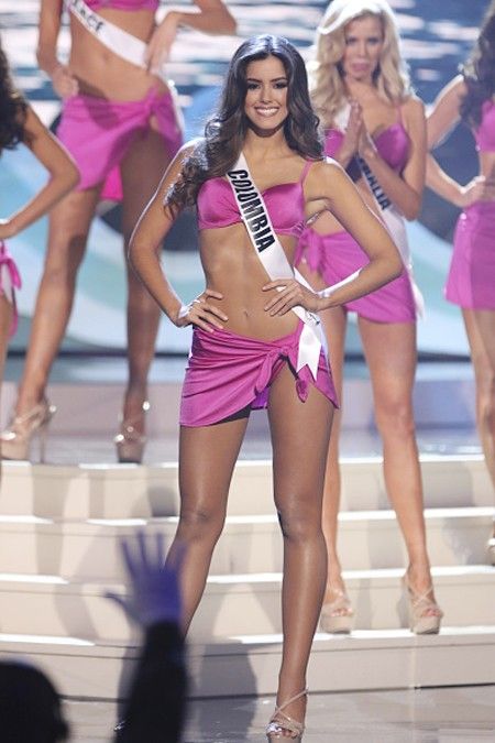 Mỹ nhân Colombia đăng quang Hoa hậu Hoàn vũ 4