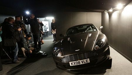 Những siêu xe khiến khán giả choáng ngợp của James Bond 7