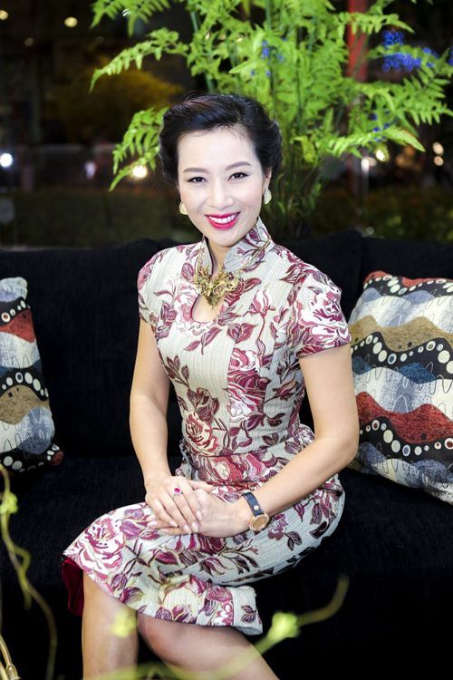 Á hậu Thu Hương đẹp từng "cen-ti-met" ở tuổi 35 6