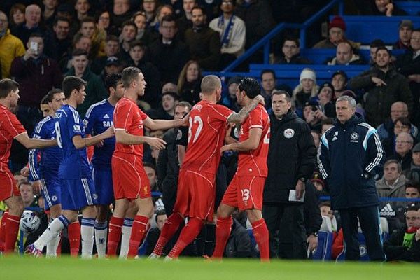 Chelsea vào chung kết sau 120 phút căng thẳng với Liverpool 3